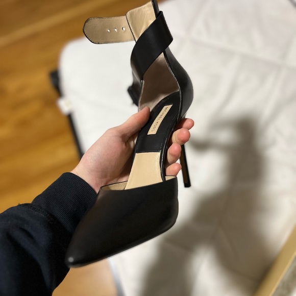 Michael Kors Womens Adelaide Black Leather Ankle Strap Heels Size 8 38.5 - Picture 11 of 12